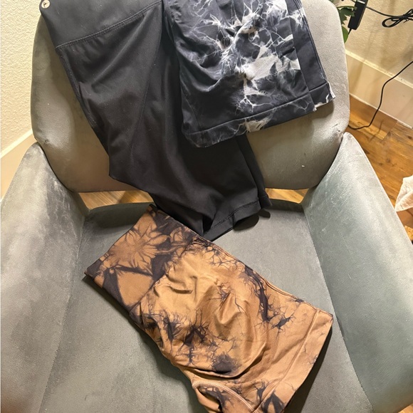 3 Set Workout Shots - Picture 2 of 4